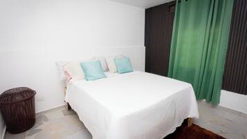 2 habitaciones, tabla de planchar con plancha y wifi gratis