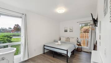 2 chambres, bureau, fer et planche à repasser, Wi-Fi gratuit