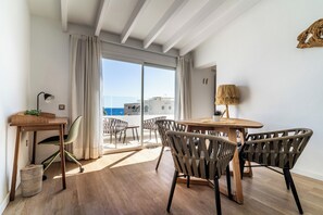Premium Suite, Sea View | In-room safe, desk, laptop workspace, soundproofing - Outsite Ibiza - Work, Connect, Explore (Santa Eulalia del Rio)