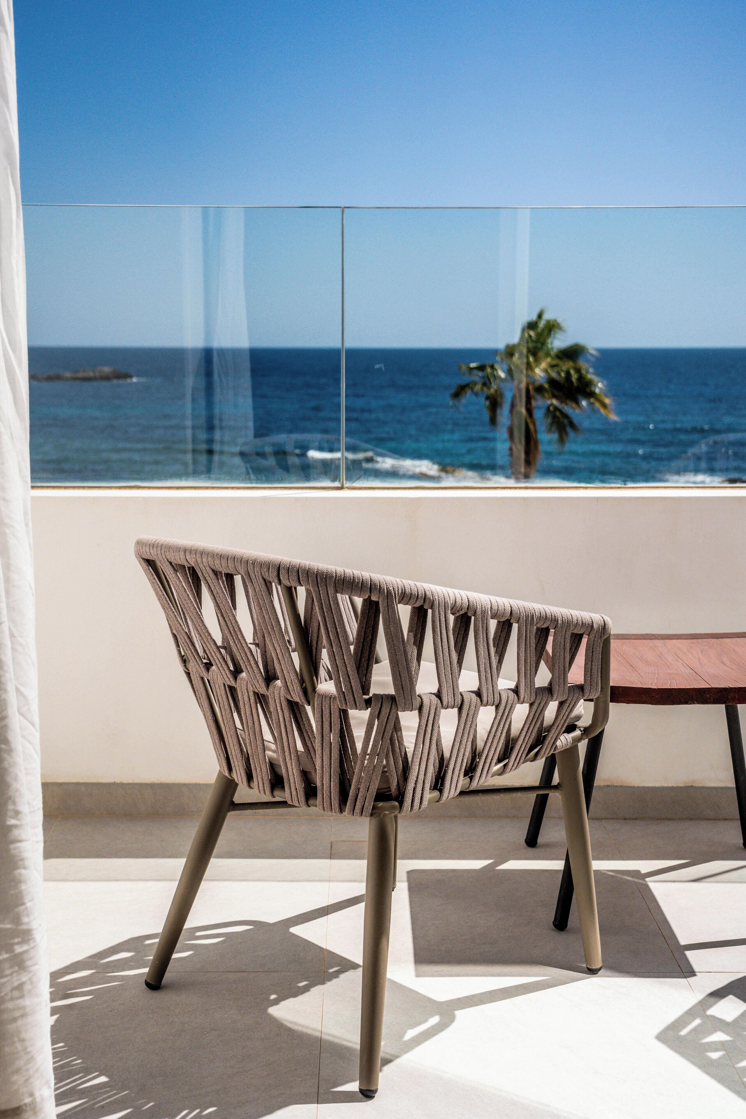 Premium Suite, Sea View | Balcony