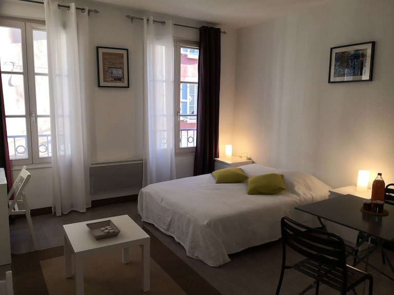 Studio Below, Grenoble City Center - Grenoble