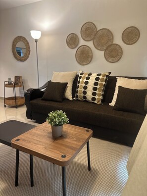 Smart TV - 3-bedroom apartment downtown Punta Cana with pools near the beach (Punta Cana)