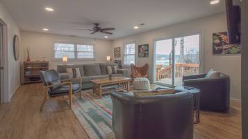 Smart TV, fireplace, books
