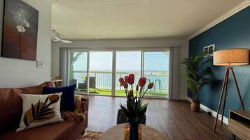 スマートテレビ