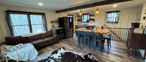 Smart TV, fireplace, video games