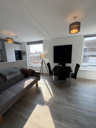 2 Bedroom City Centre Apartment