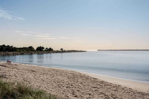 Seabreeze Duplex – Beach & Terrace
