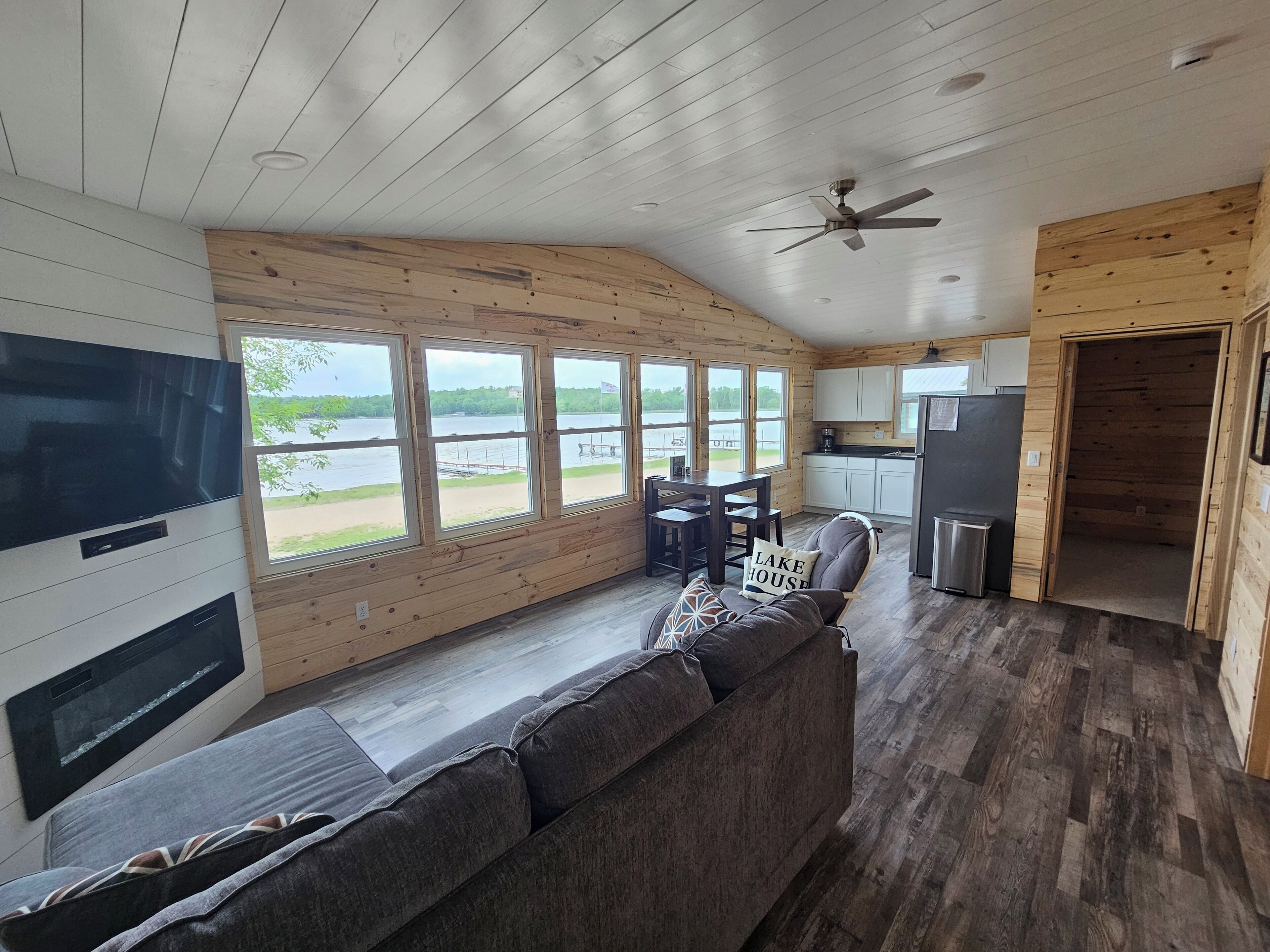 Smart TV, fireplace, video games, table football