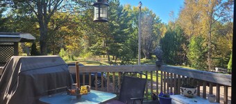 Vacation on picturesque and private 200 feet of waterfront.