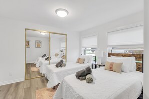 4 dormitorios, escritorio, tabla de planchar con plancha y wifi gratis