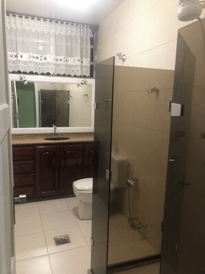 Apartment, Canal View | Bathroom