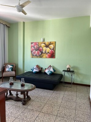 Apartment, Canal View | Living area - Caravellas dois quartos (Cabo Frio)