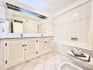 Bathroom - Albufeira Balaia Golf Village 7 (Albufeira)
