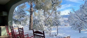 Hacienda Private Suite & Patio overlooking garden