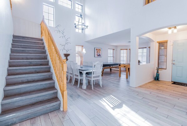 Maison, 4 chambres, piscine privée, vue piscine | Intérieur