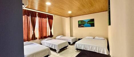 Family Quadruple Room | Free WiFi