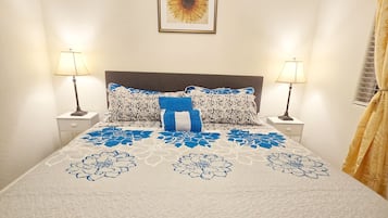 1 chambre, fer et planche à repasser, Wi-Fi gratuit, draps fournis