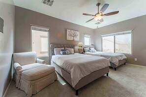 Hus, 4 soverom, privat basseng | 4 soverom