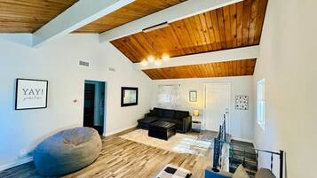 Smart TV, fireplace, video games