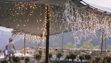 Área para banquetes al aire libre