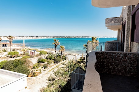 Standard Room, Balcony, Partial Sea View | Terrace/patio