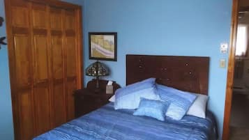 3 bedrooms, WiFi, bed sheets