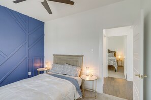 3 bedrooms, desk, iron/ironing board, WiFi