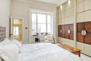 Apartment (2 Bedrooms) | Interior - Grand 2 Bedroom Flat, Kensington (London)
