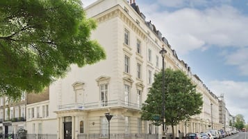 ์ํํธ (1 Bedroom) | ๋ด๋ถ