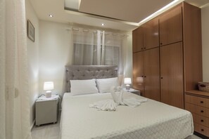 3 bedrooms, iron/ironing board, WiFi, bed sheets - RHODES  VIEWS (Rodos)