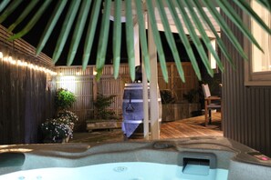 Terrace/patio - Villa Desa your cozy Havelock North retreat 5 min walk to village centre (Havelock North)