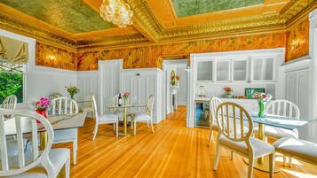 Free daily local cuisine breakfast