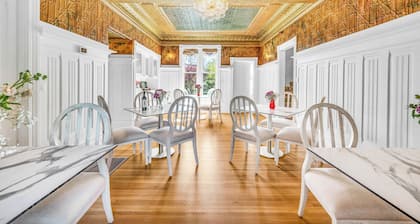 Hennessey Estate
