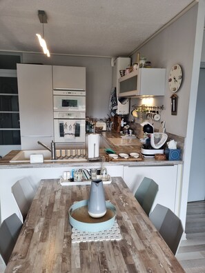 Private kitchen - Sea view apartment at Residence "Le Serpent de mer (Le Grau-du-Roi)