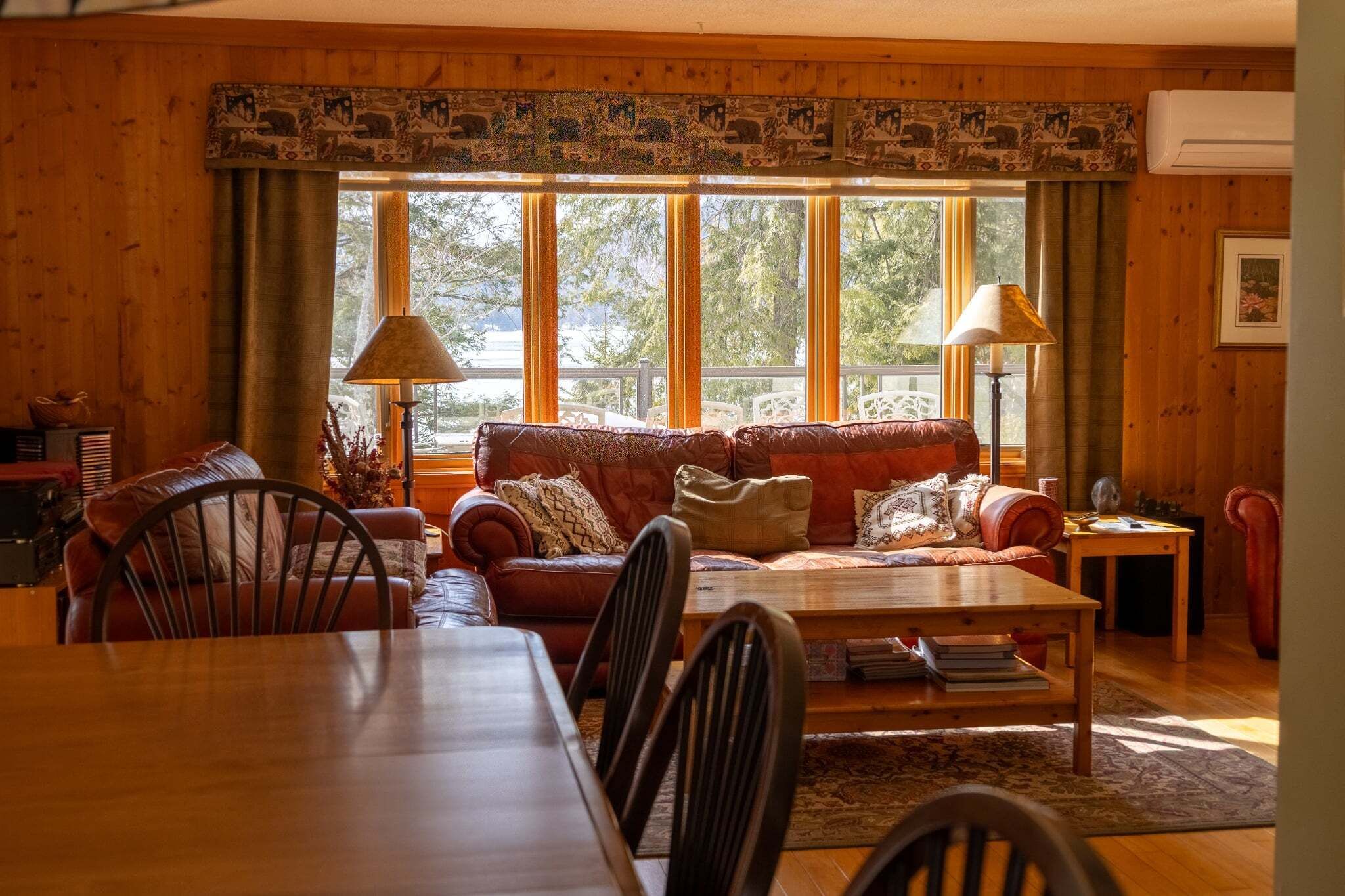 智能电视、壁炉