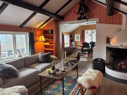Marvelous 4-bedroom cabin all comfort 10 minutes drive to Norway best ski resort