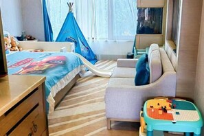 Cots/infant beds - ST-Tropez Hotel (Changsha)