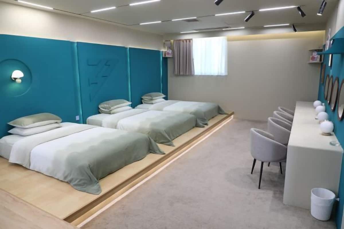 Cots/infant beds