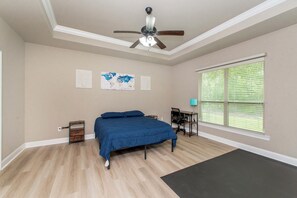 4 Schlafzimmer, Schreibtisch, kostenloses WLAN, Bettwäsche