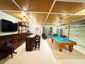 Billiards - The Rosemary House Joshua Tree (Joshua Tree)