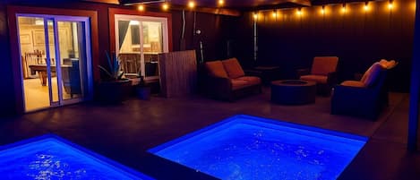 Außenpool, Cabañas (kostenlos), Liegestühle