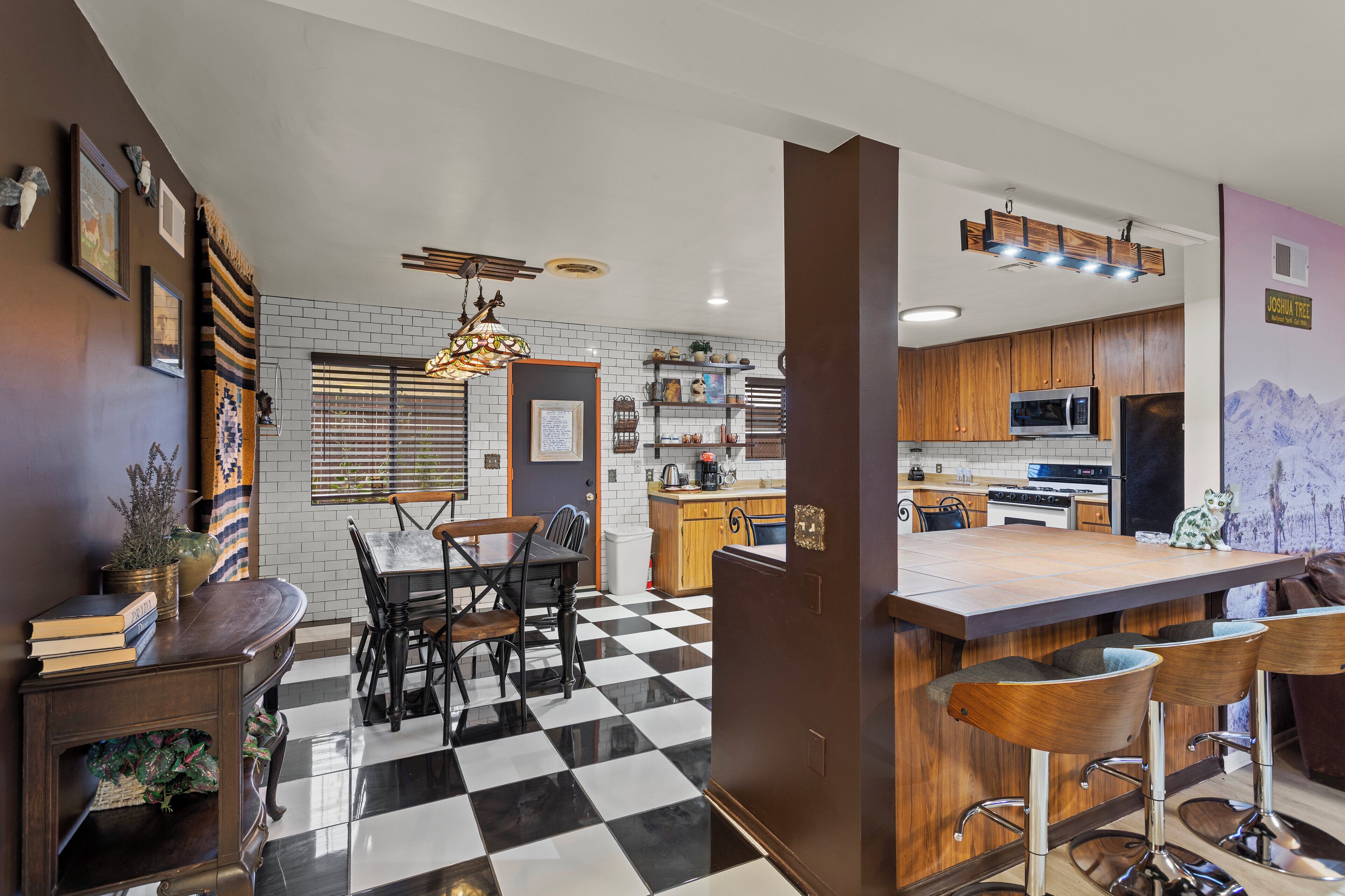 House, 3 Bedrooms, Private Pool, Mountain View | Private kitchen | Full-size fridge, microwave, oven, stovetop