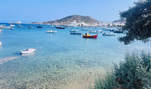 ZELOS Guesthouse Milos