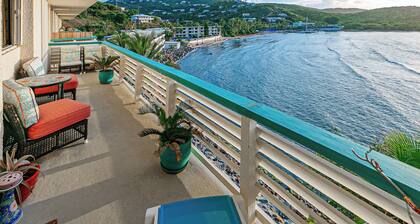 Make Good Waves- OCEAN VIEW 2 Bed & 2 Bath