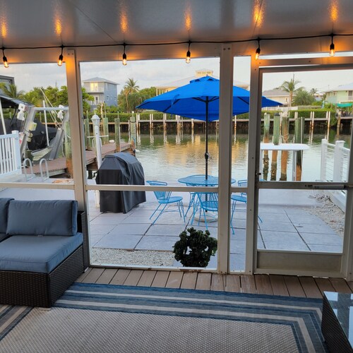 Waterfront 2BR w/ Dock, Hot Tub & Easy Ocean Access – Boaters Welcome!