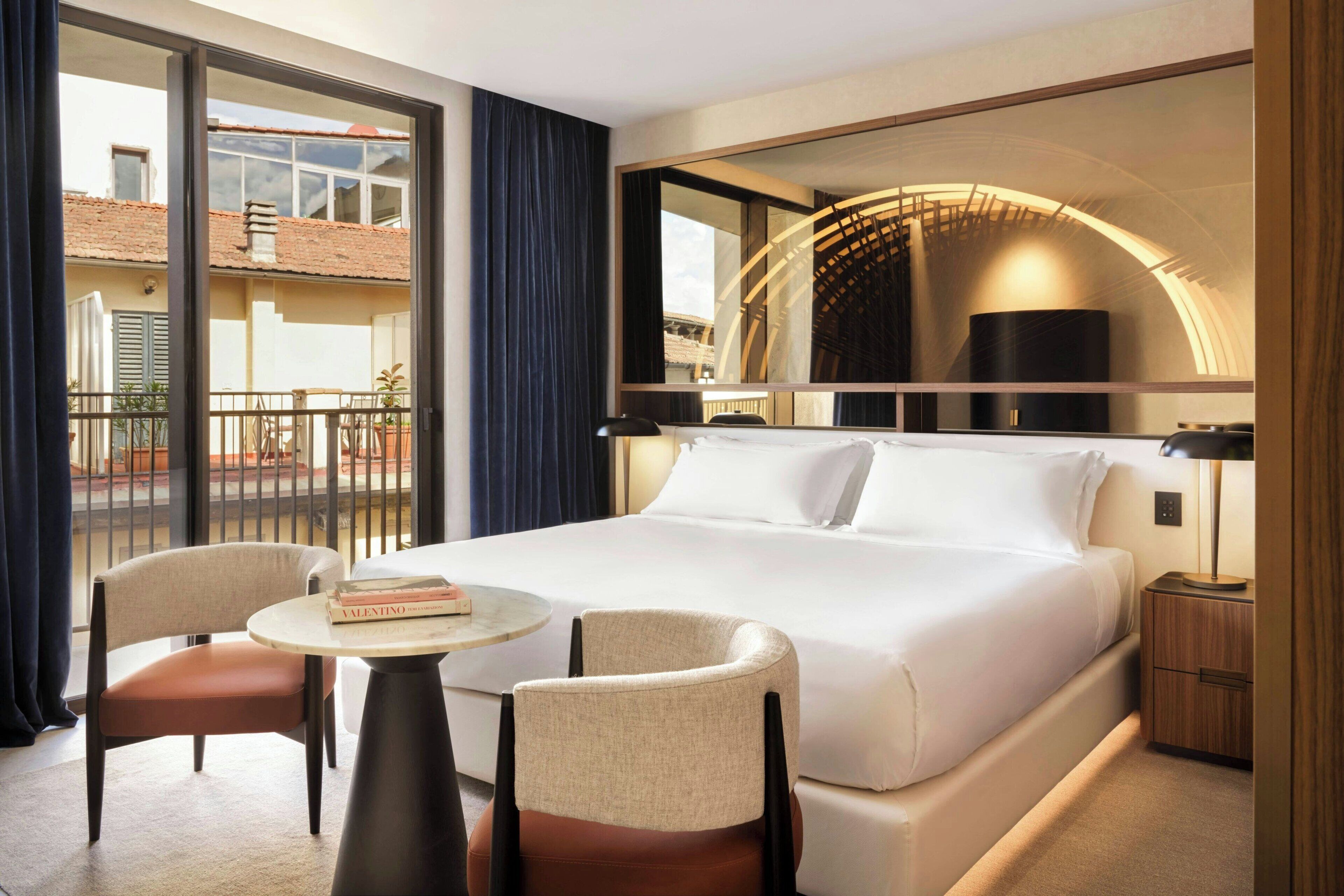 Deluxe Room, 1 King Bed, Balcony | Free WiFi, bed sheets