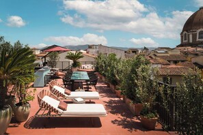 Wi-fi (inkludert) og sengetøy