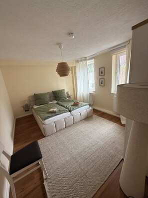 2 habitaciones, wifi y ropa de cama 
