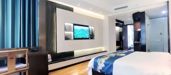 Huayuan International Hotel
