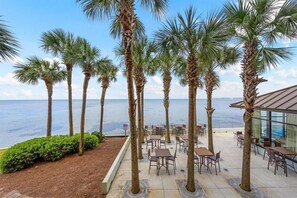 Condo, 1 Queen Bed with Sofa bed (Bayside at SanDestin 6282) | Outdoor dining - Bayside Inn 6282 (Miramar Beach)